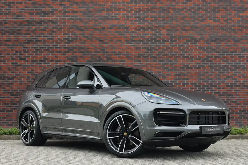 Porsche Cayenne (2021)