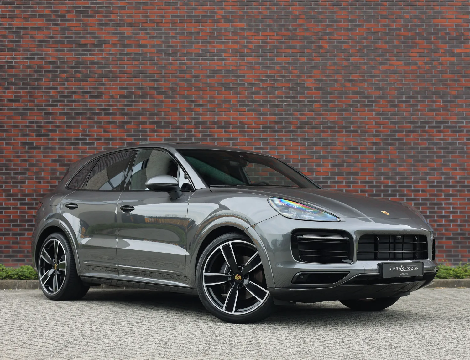 Porsche Cayenne (2021) — foto 1