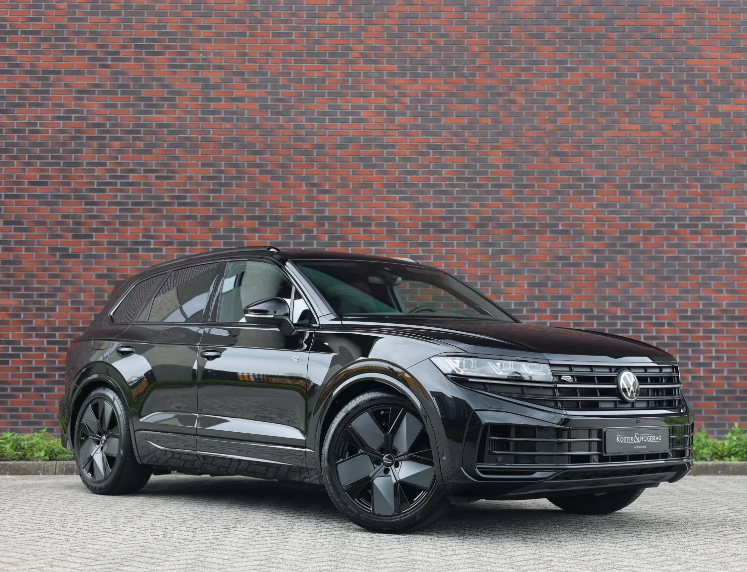 Volkswagen Touareg (2025) — foto 1