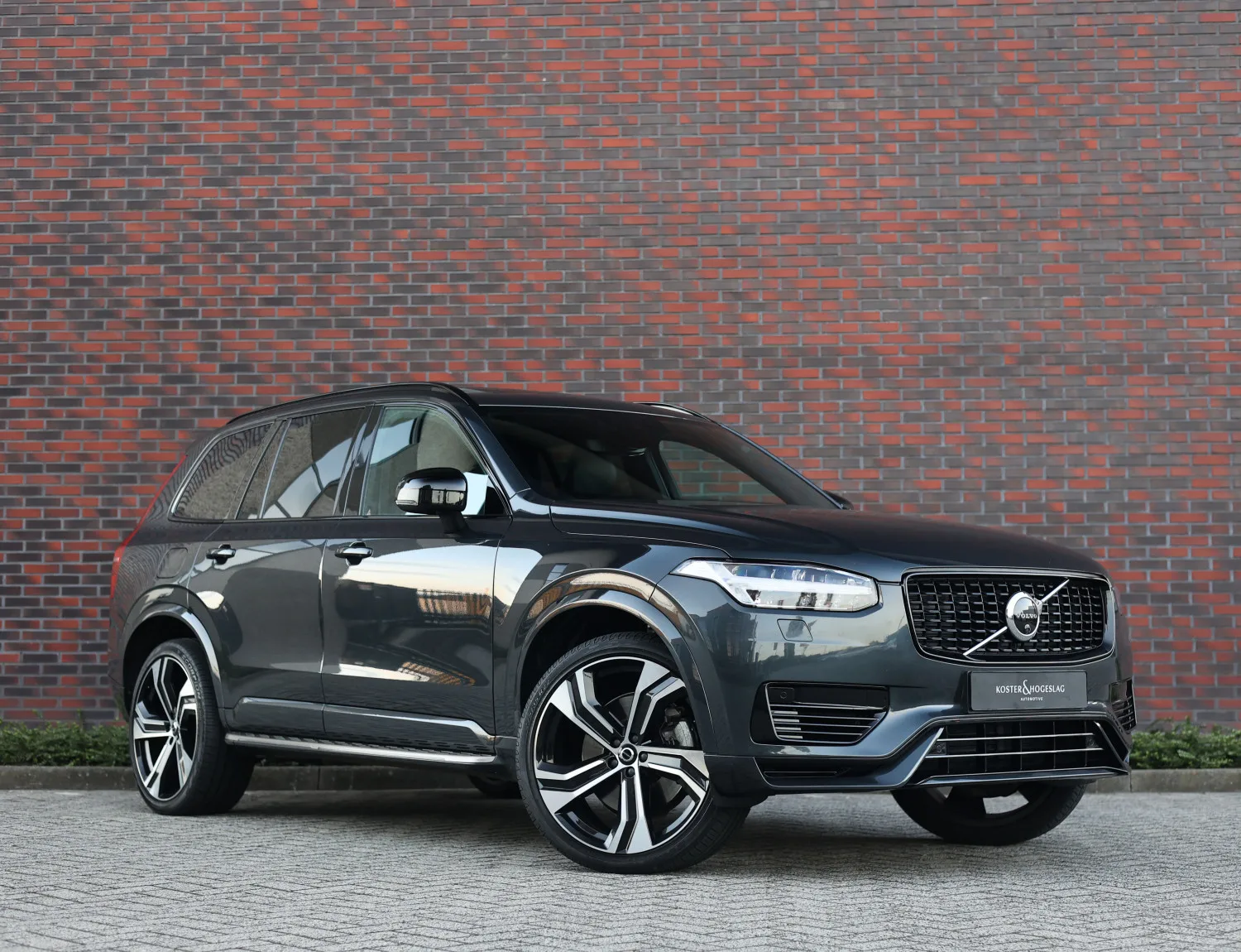 Volvo XC90 (2021) — foto 1