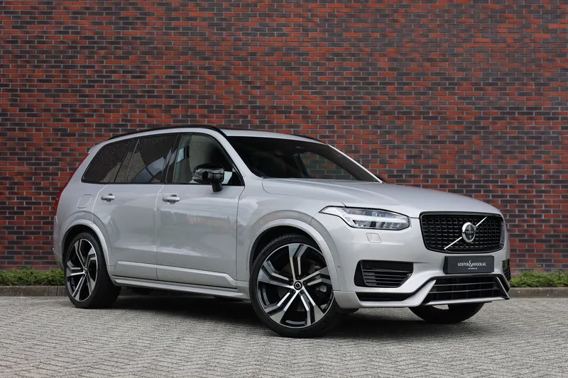 Volvo XC90 (2023)
