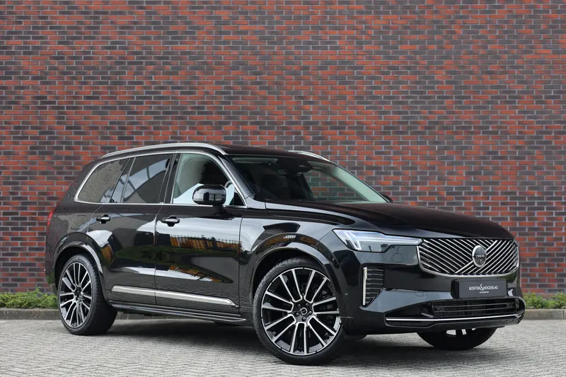 Volvo XC90 (2025)