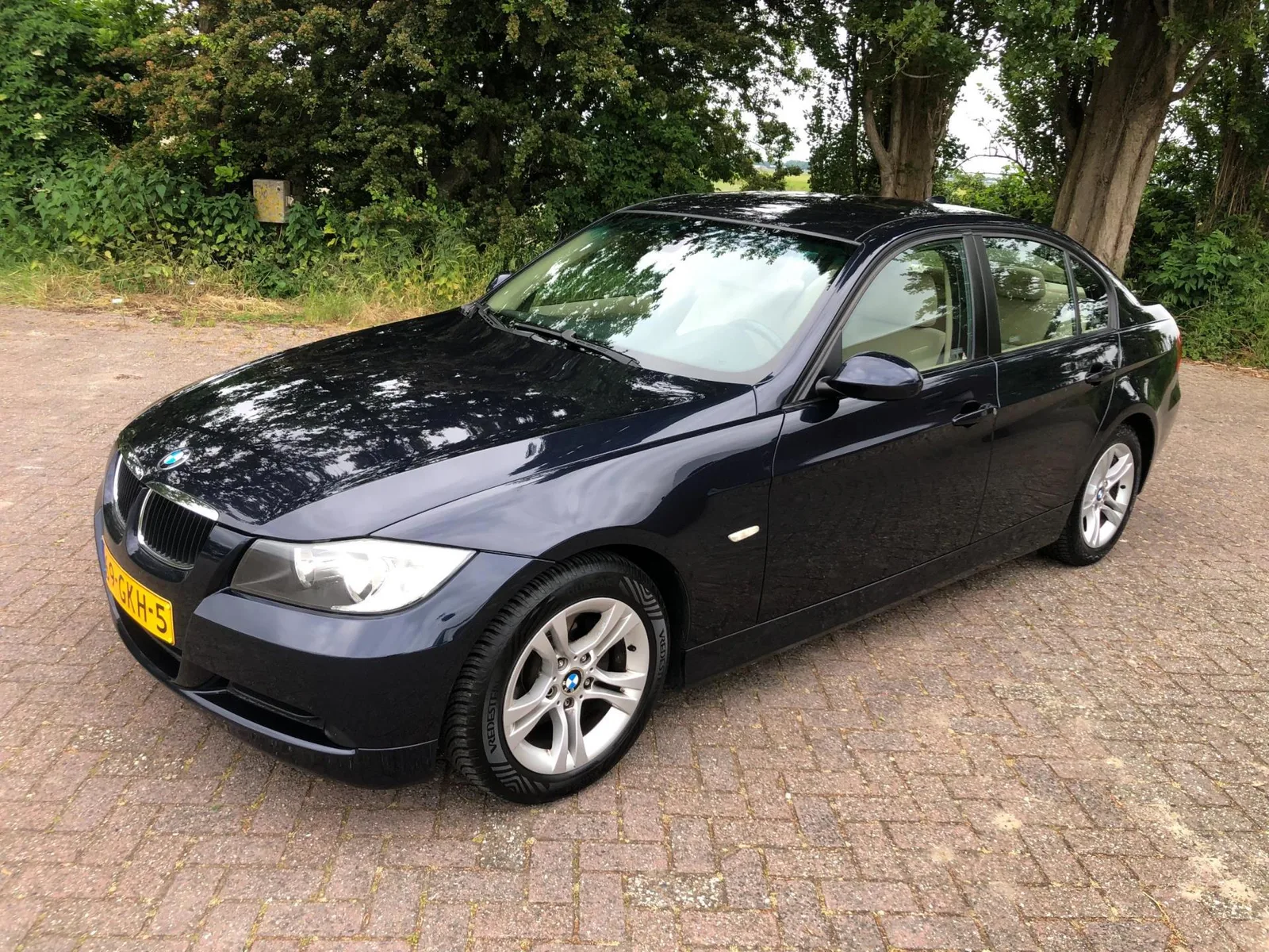 BMW 3-Serie (2008) — foto 1