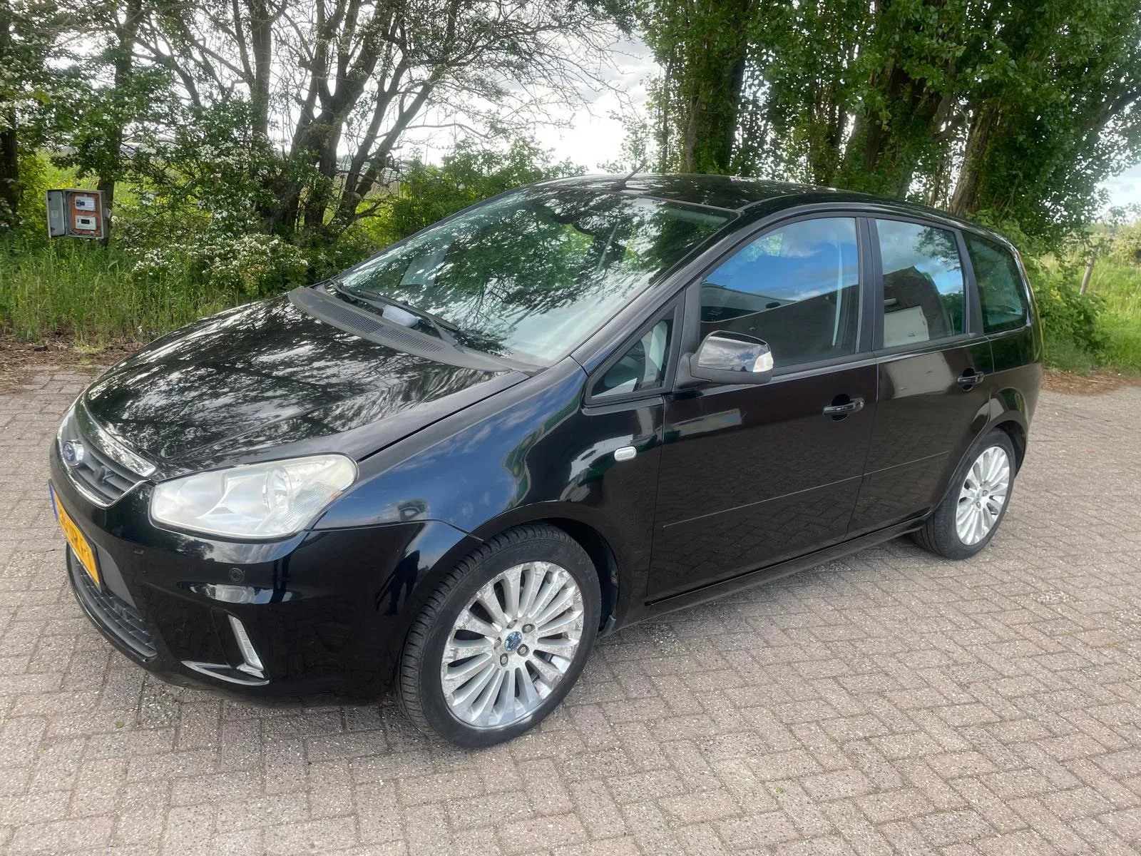 Ford C-Max (2009) — foto 1