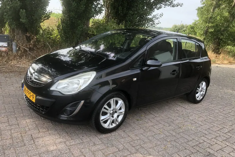Opel Corsa (2011)