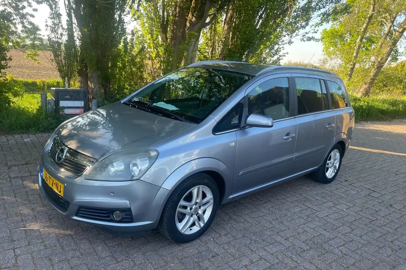 Opel Zafira (2007)