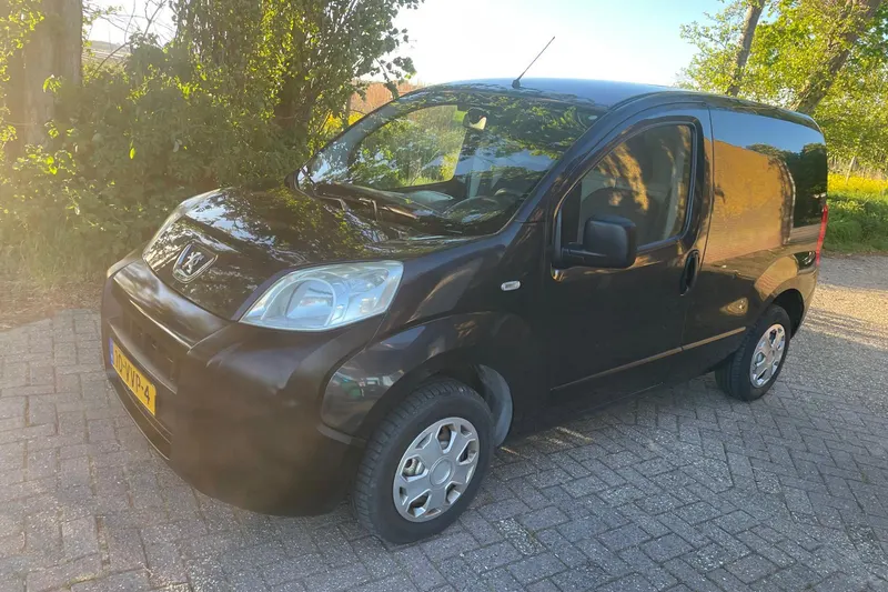 Peugeot Bipper (2008)