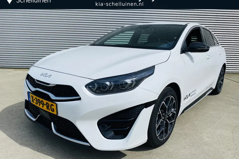 Kia ProCeed (2024)