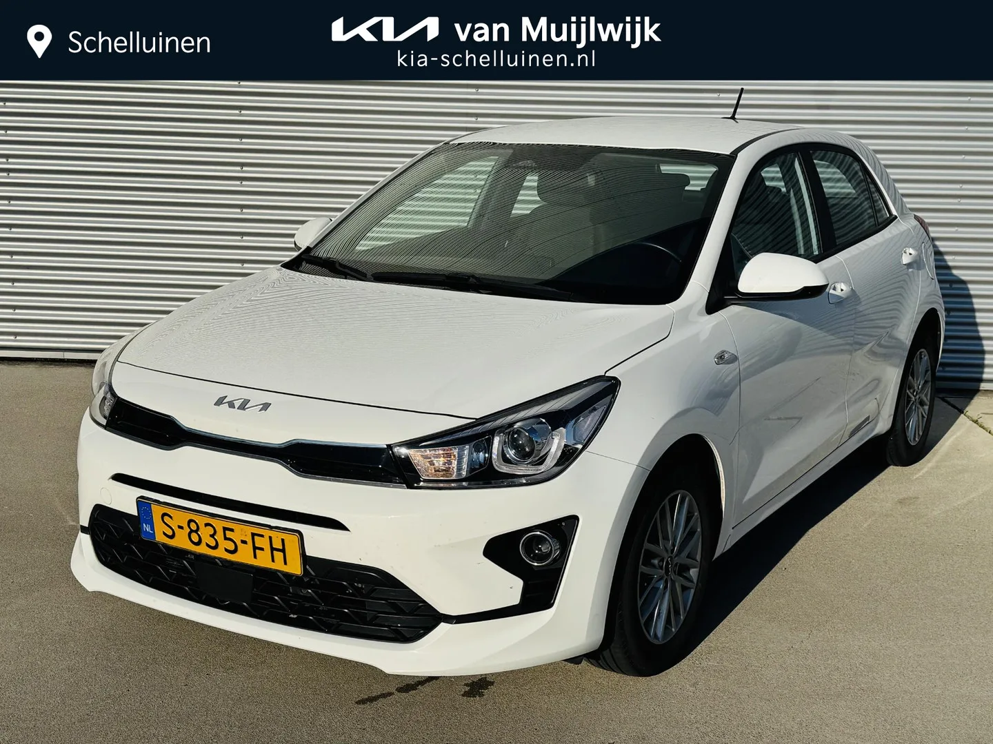Kia Rio (2023) — foto 1
