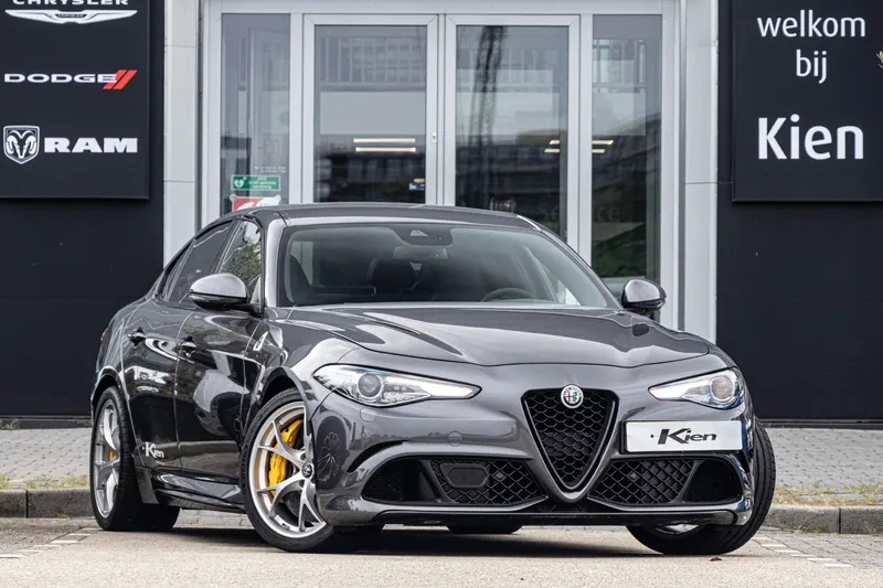 Alfa Romeo Giulia (2019)