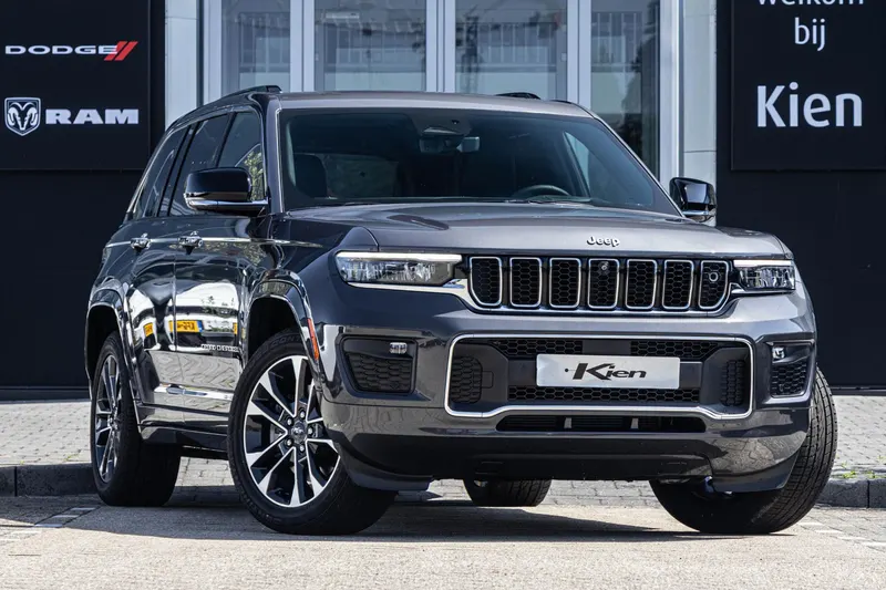 Jeep Grand Cherokee (2024)