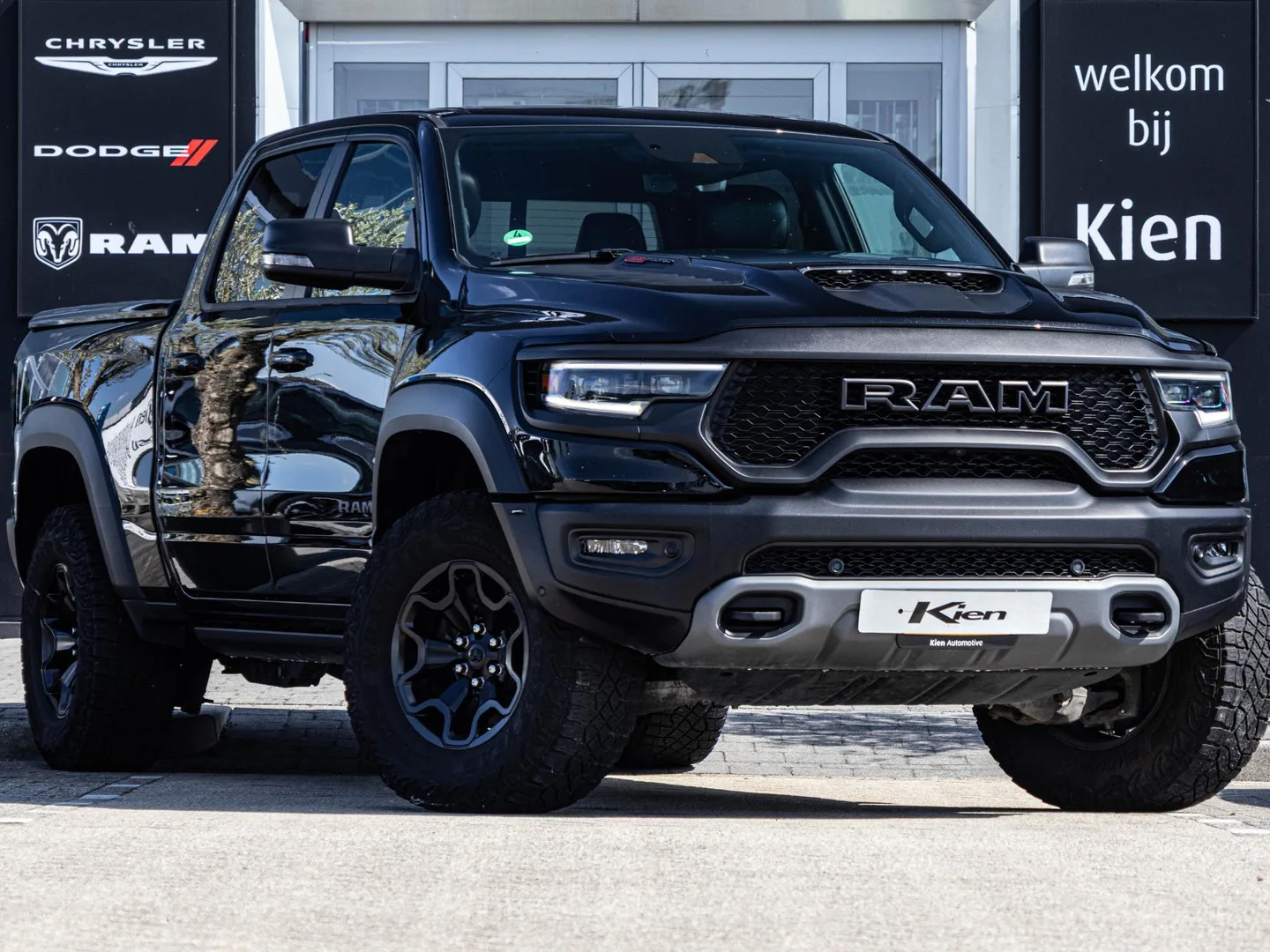 Dodge Ram (2024) — foto 1
