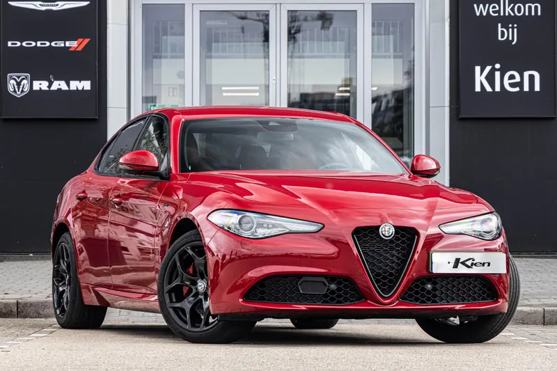 Alfa Romeo Giulia (2022)