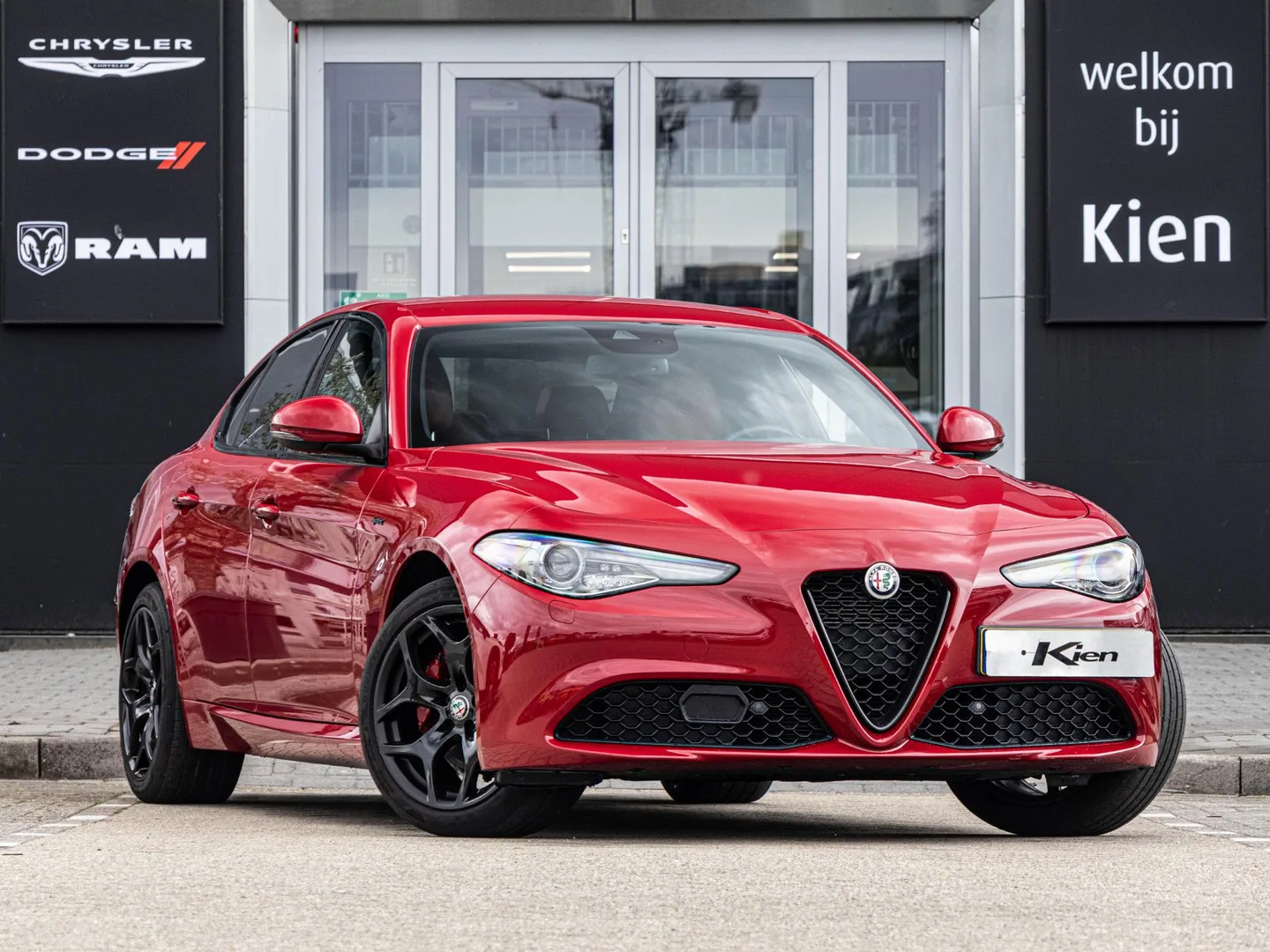 Alfa Romeo Giulia (2022) — foto 1