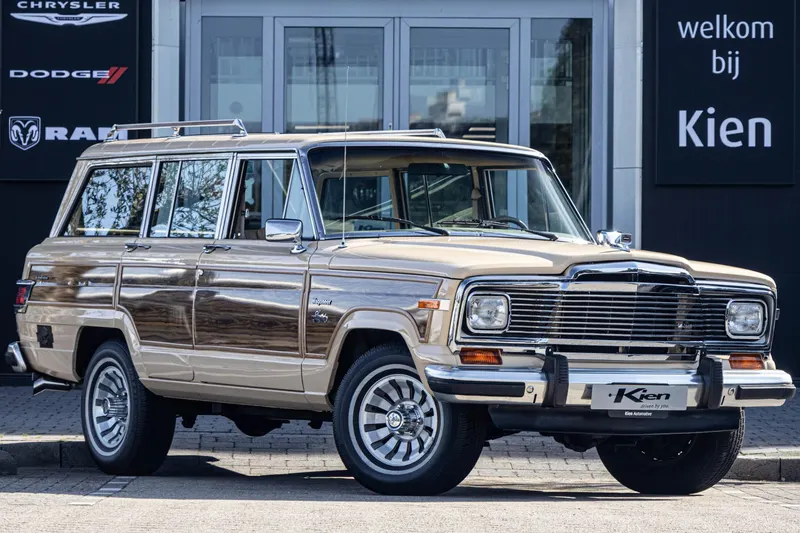Jeep Wagoneer (1983)