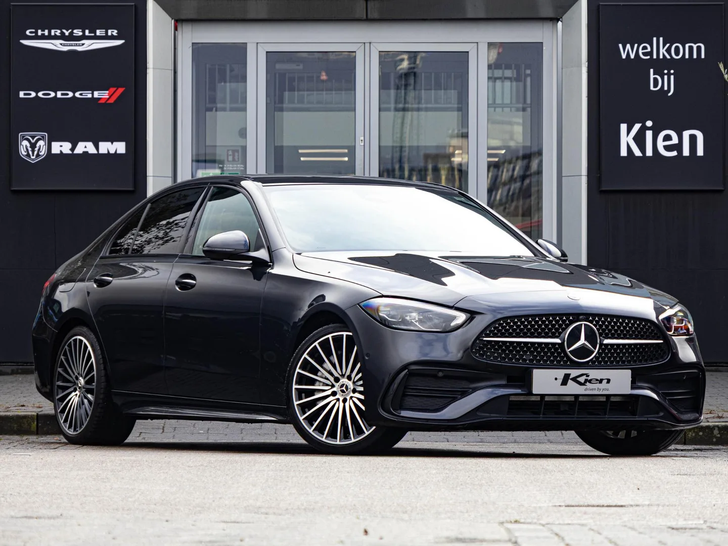 Mercedes-Benz C-Klasse (2022) — foto 1