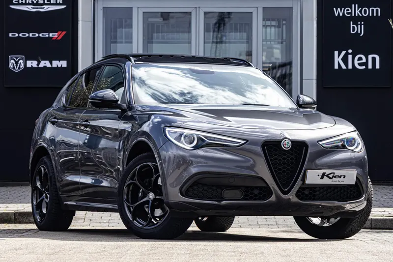 Alfa Romeo Stelvio (2019)