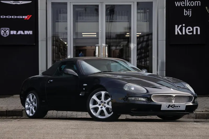 Maserati Spyder (2003)