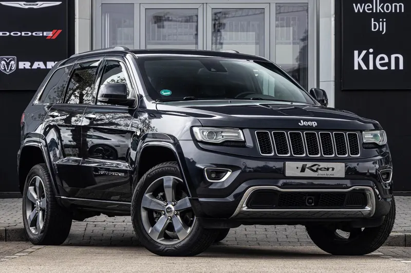 Jeep Grand Cherokee (2016)