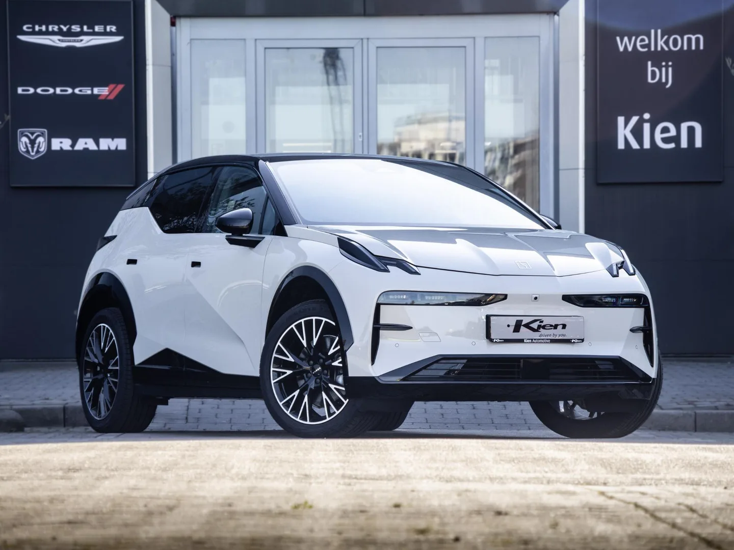 Zeekr X (2025) — foto 1