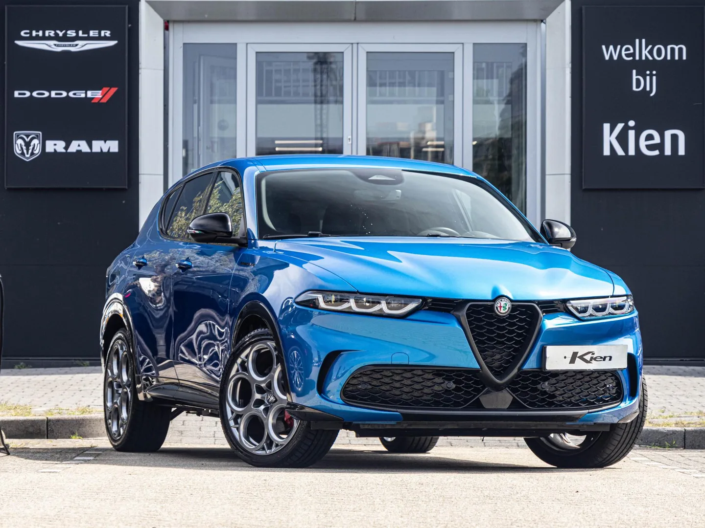 Alfa Romeo Tonale (2022) — foto 1