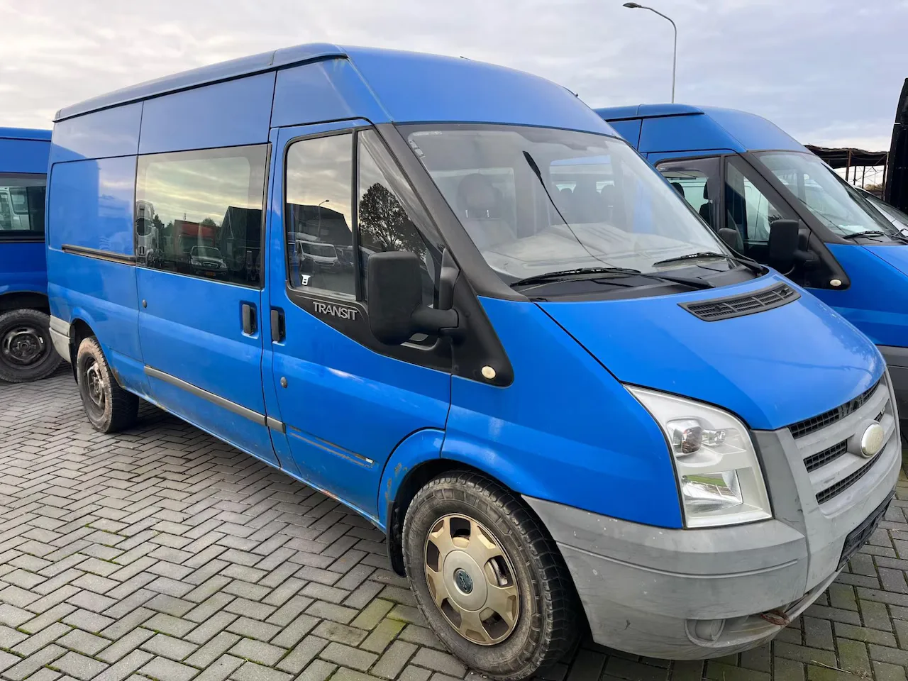 Ford Transit (2008) — foto 1