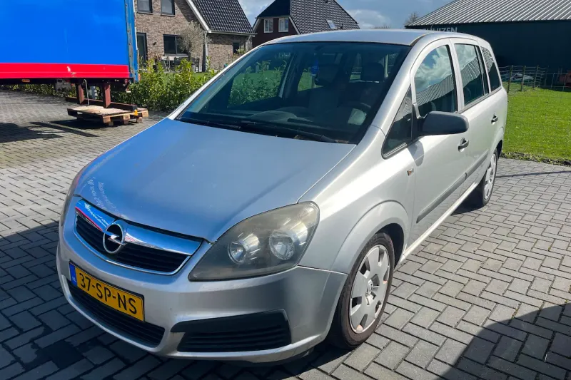 Opel Zafira (2006)