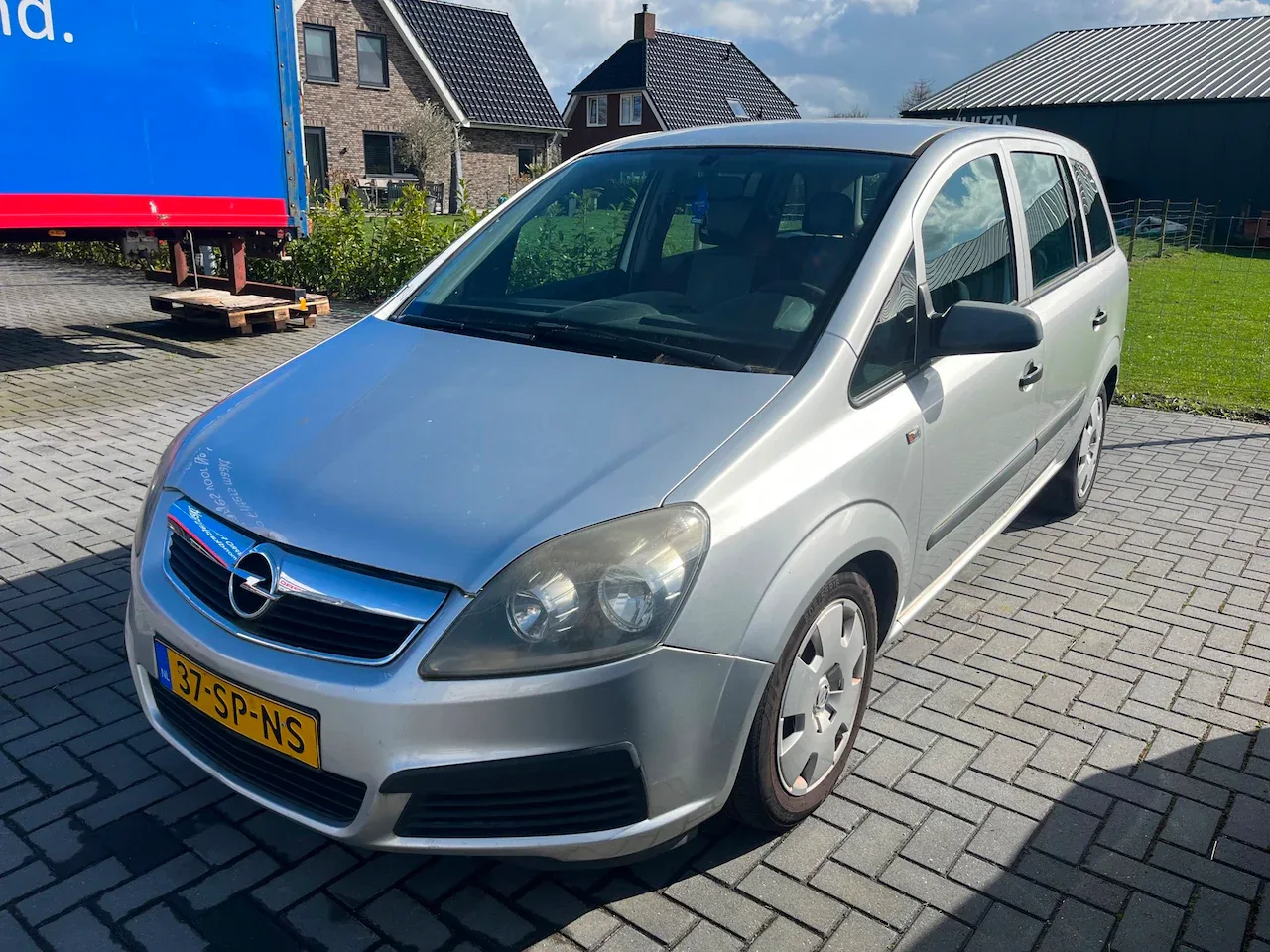 Opel Zafira (2006) — foto 1