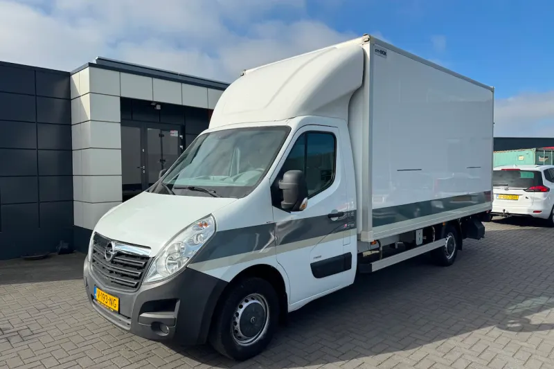 Opel Movano