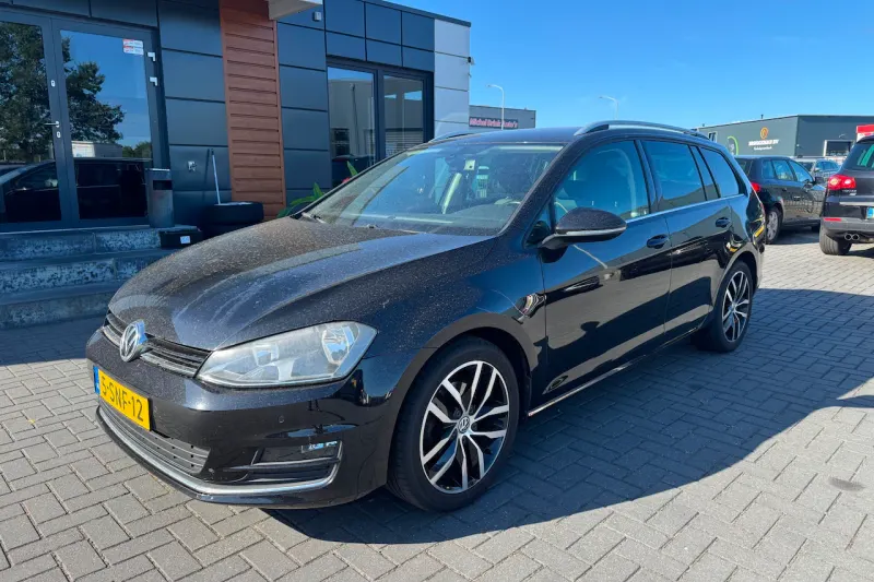 Volkswagen Golf (2013)