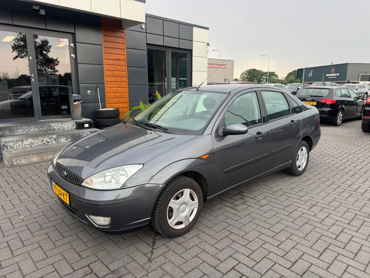 Ford Focus (2003) — foto 1