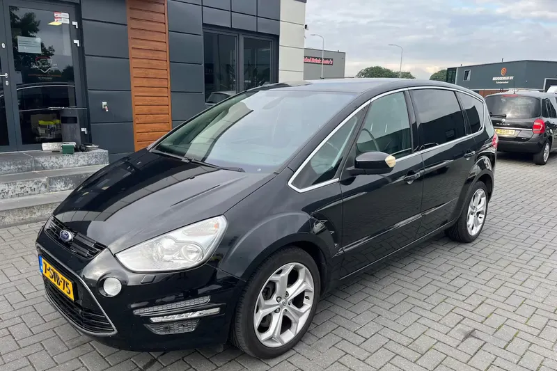 Ford S-Max (2010)