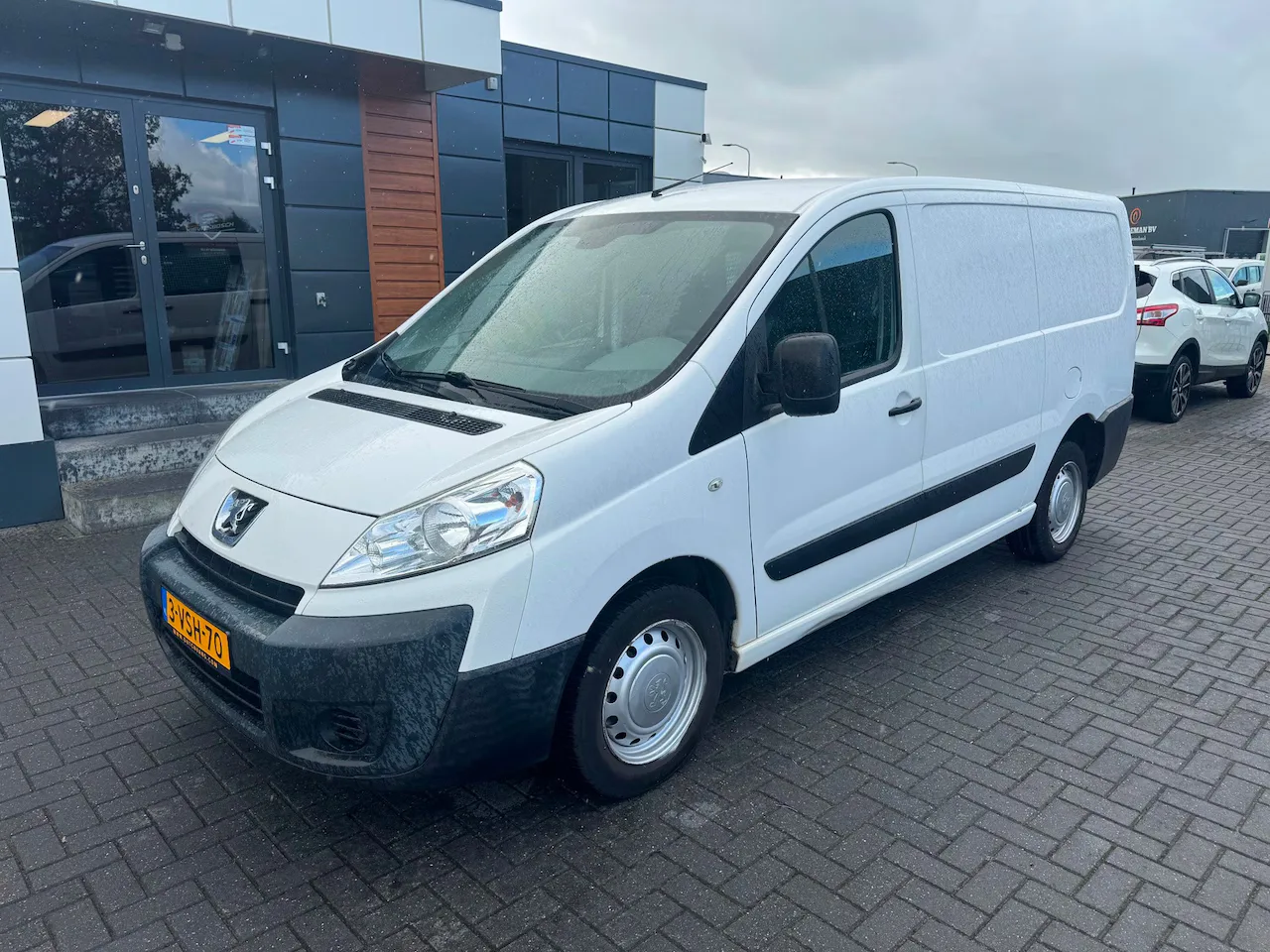 Peugeot Expert (2012) — foto 1