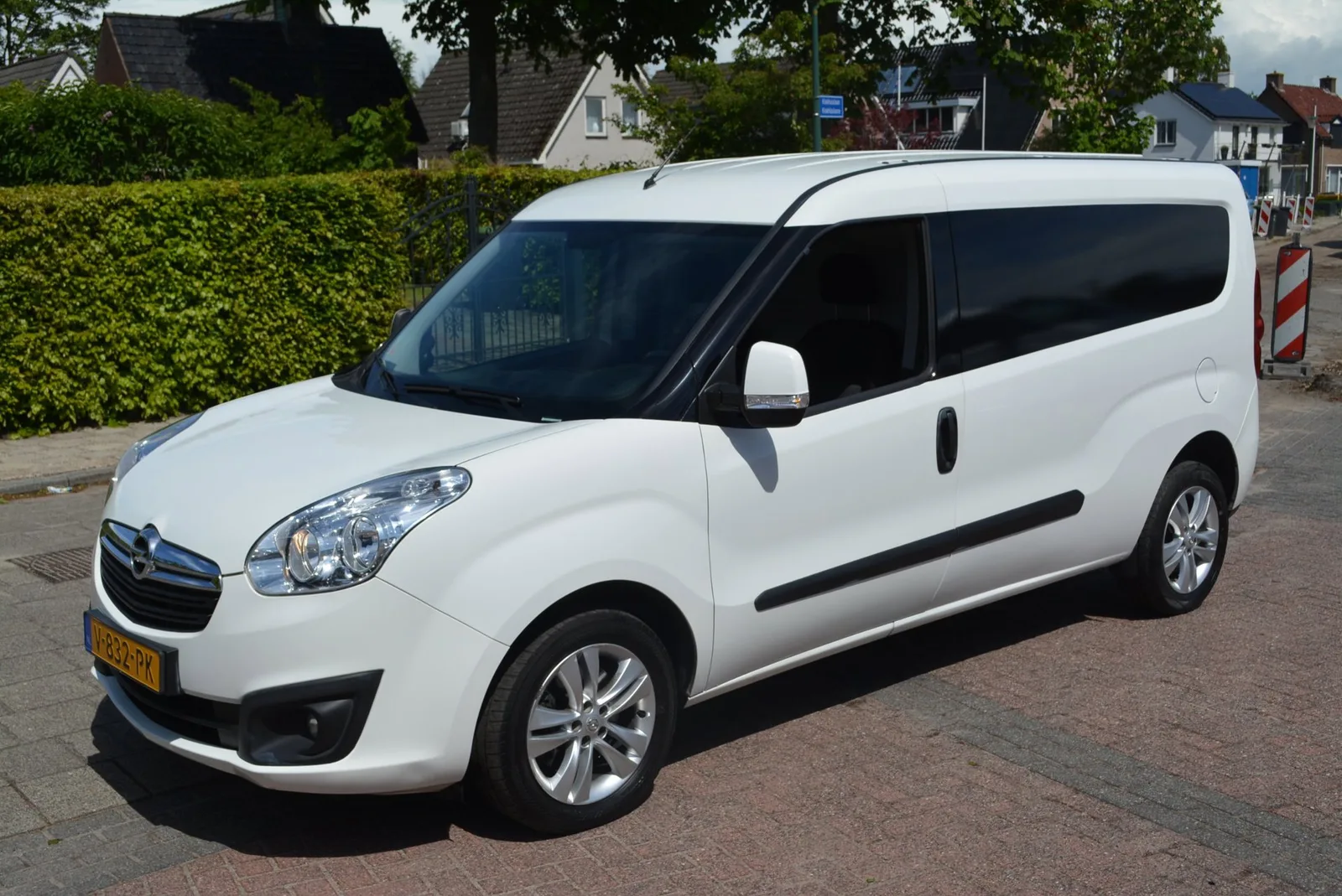 Opel Combo (2018) — foto 1