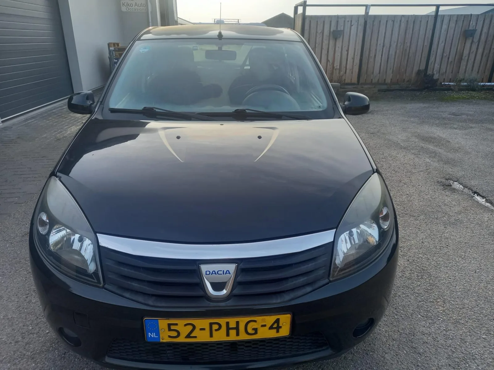 Dacia Sandero (2011) — foto 1