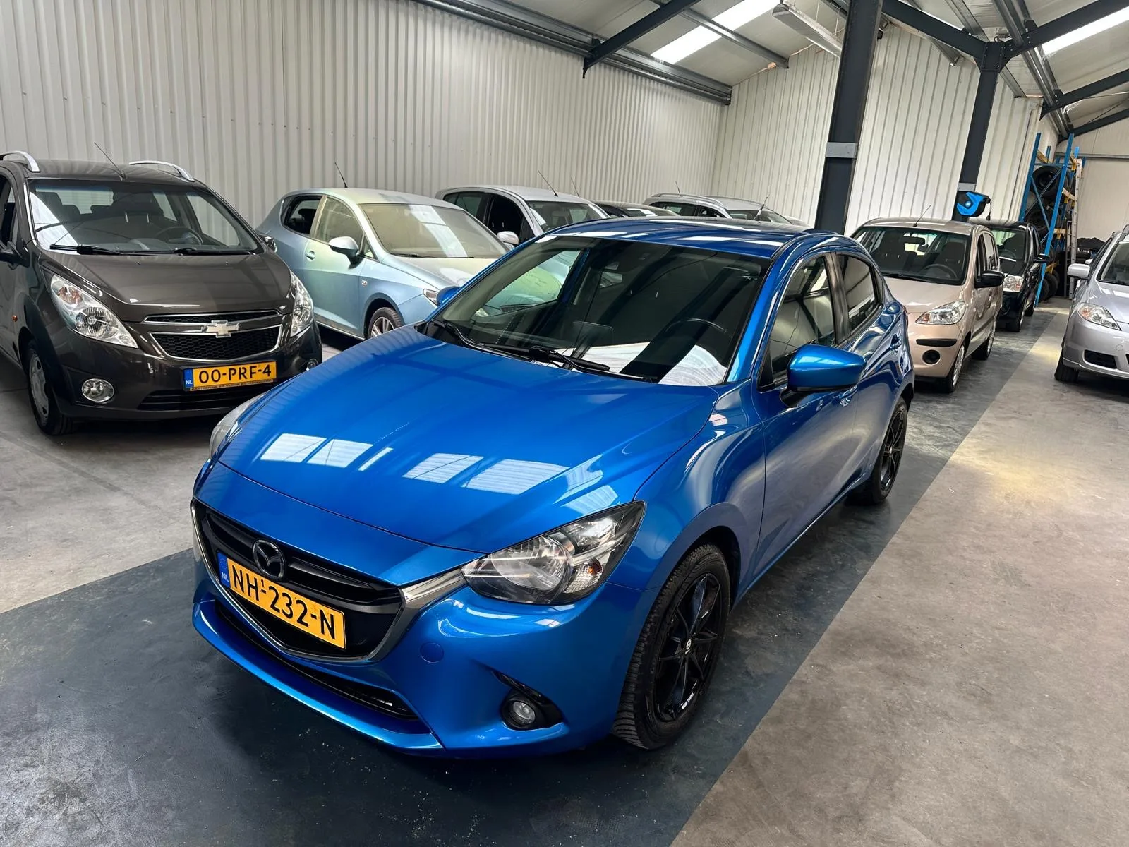 Mazda 2 (2017) — foto 1