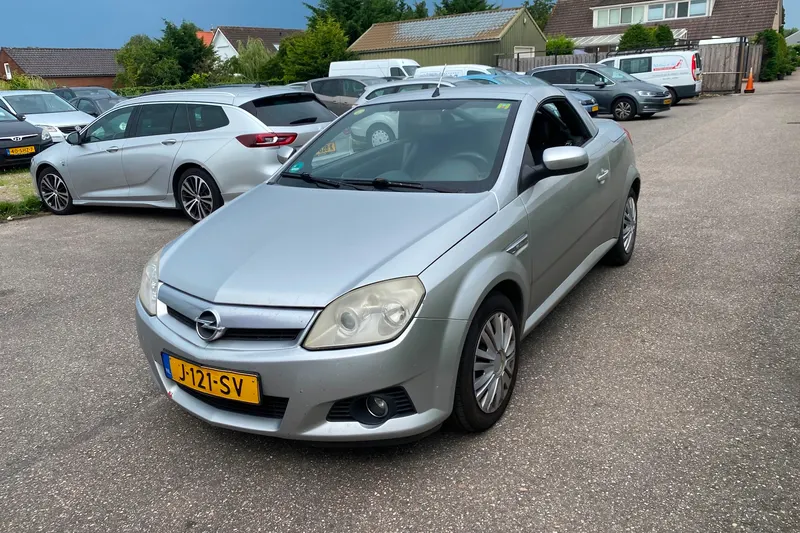 Opel Tigra TwinTop (2006)