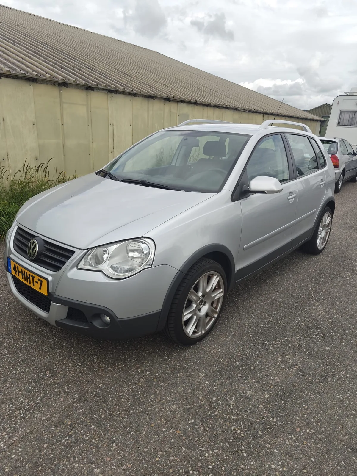 Volkswagen Polo (2009) — foto 1