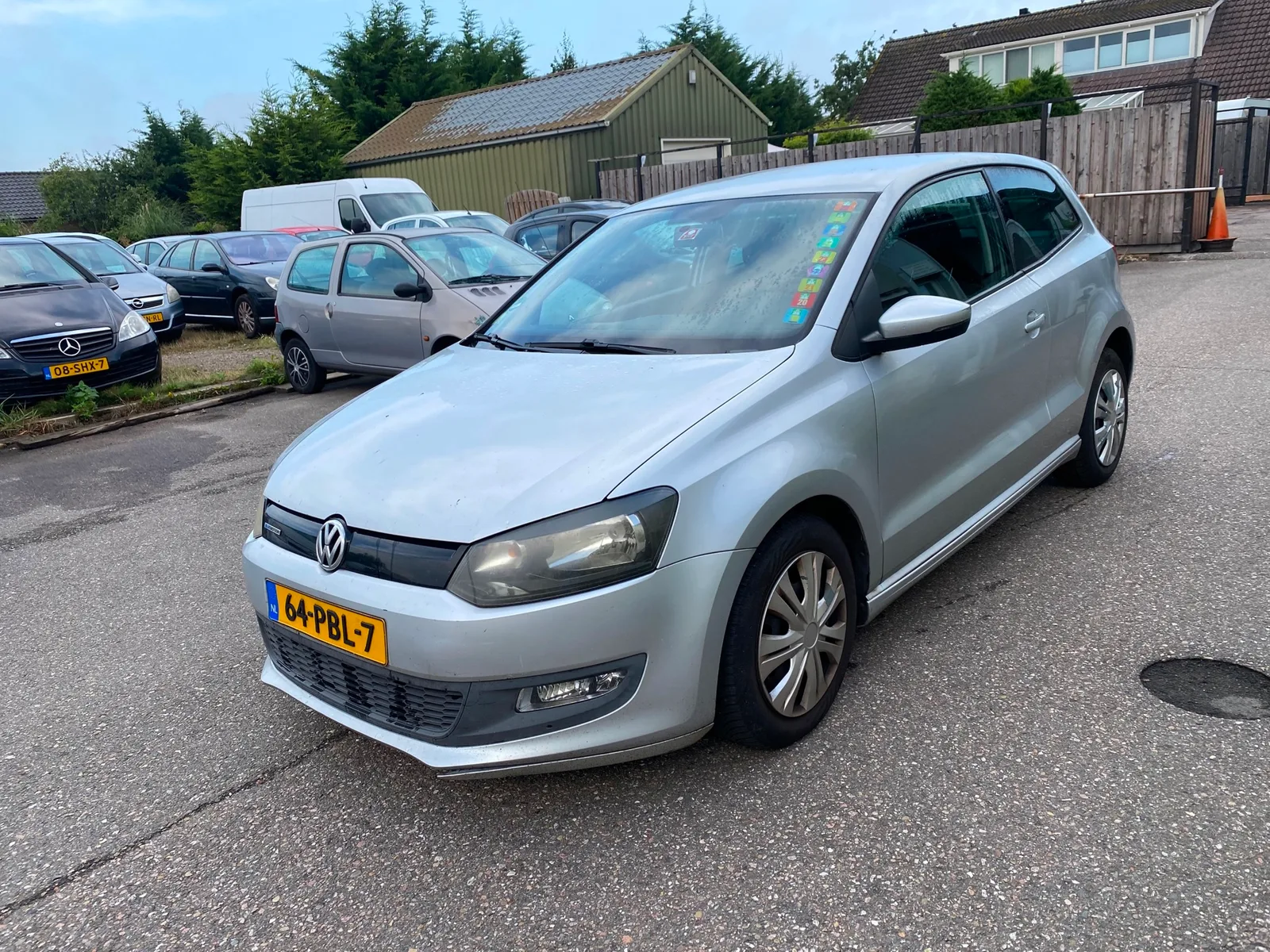 Volkswagen Polo (2011) — foto 1