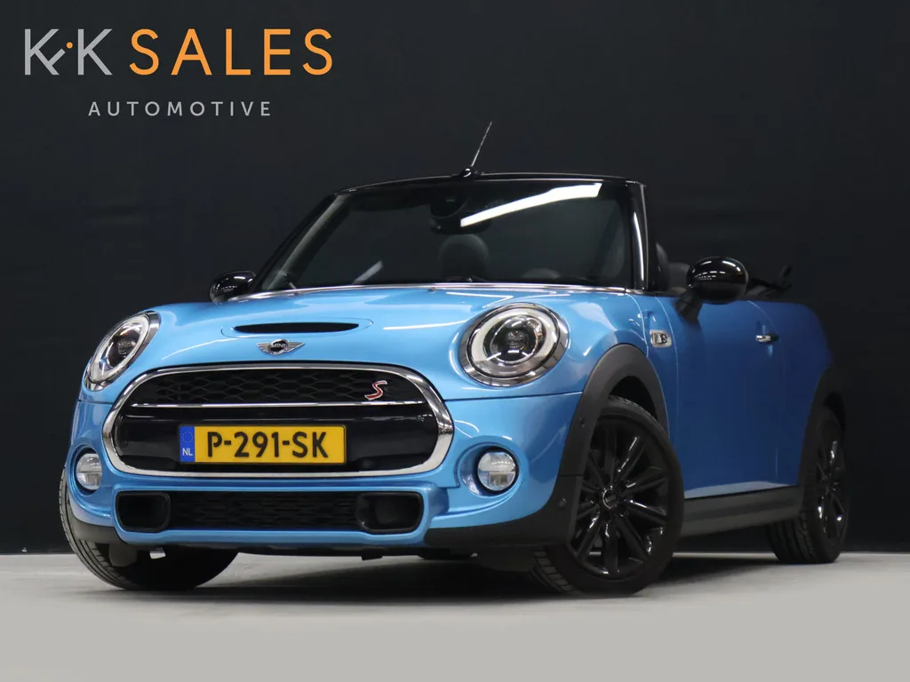 MINI Cabrio (2017) — foto 1