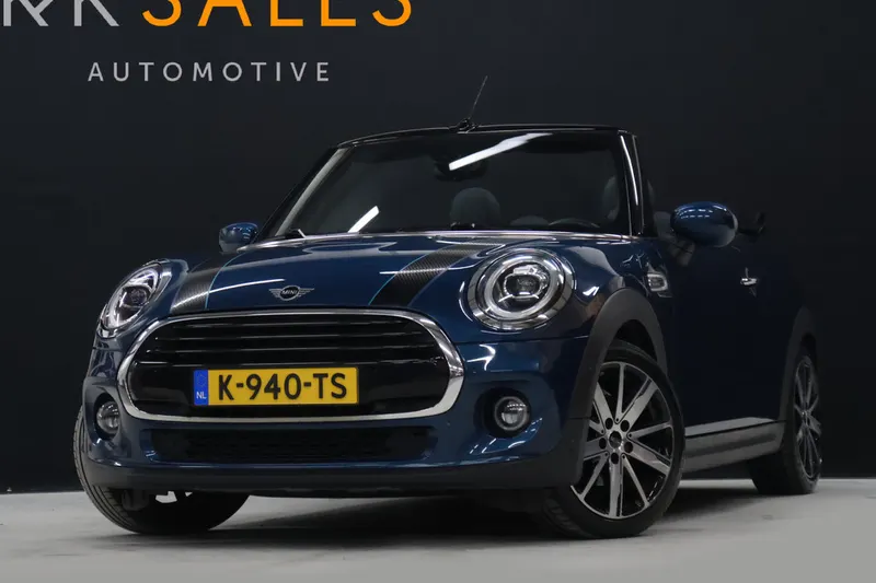 MINI Cabrio (2021)