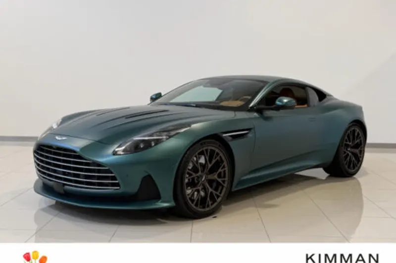 Aston Martin DB12 (2024)