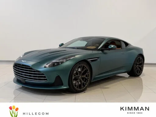Aston Martin DB12 (2024) — foto 1