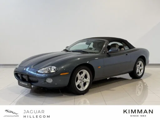 Jaguar XK8 (2001) — foto 1