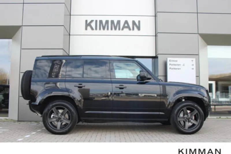 Land Rover Defender (2024)