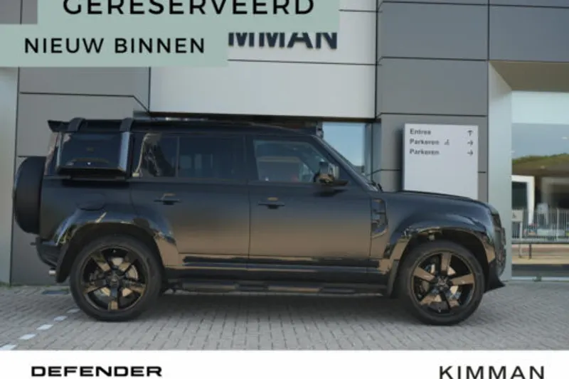Land Rover Defender (2026)