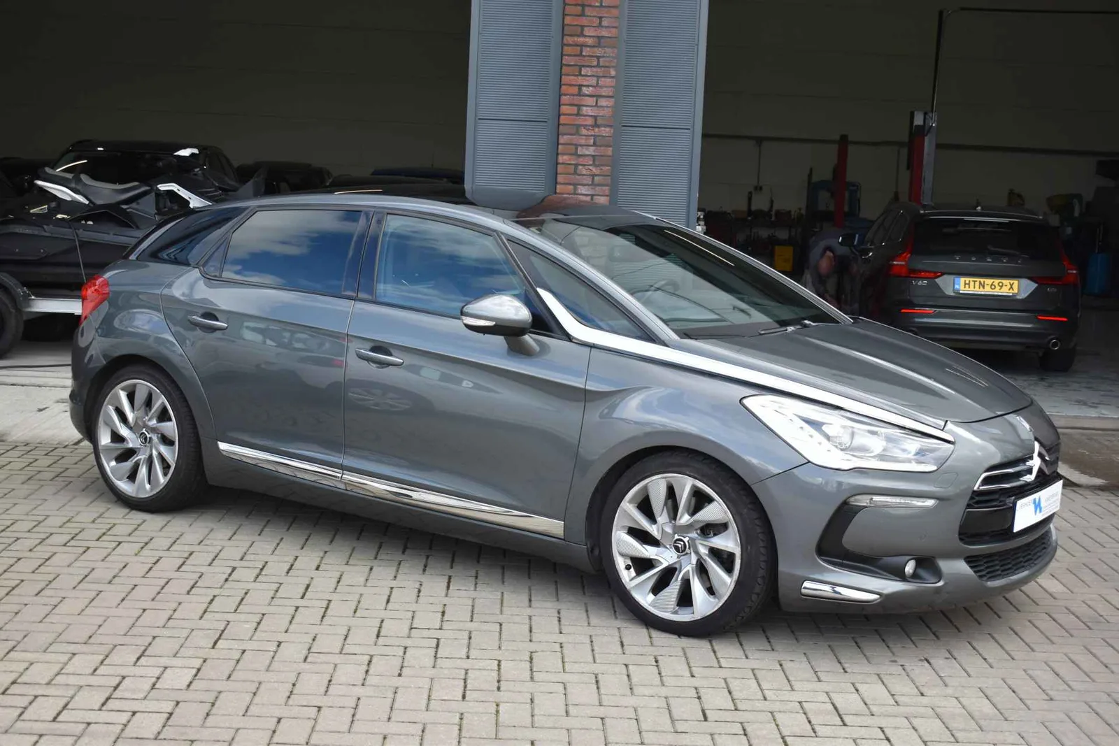 Citroën DS5 (2012) — foto 1