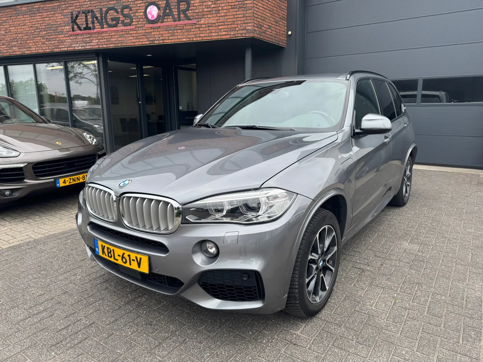 BMW X5 (2017) — foto 1