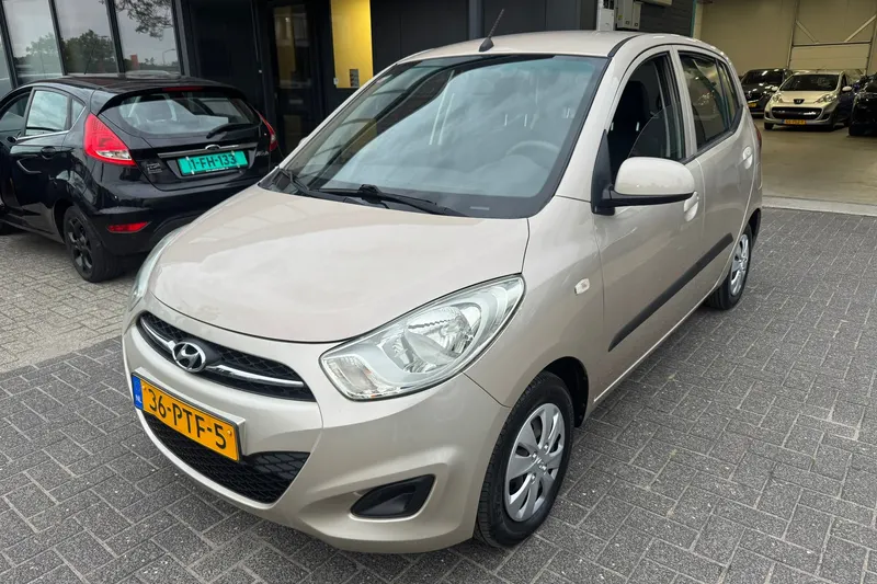 Hyundai i10 (2011)
