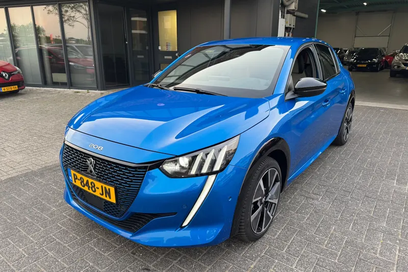 Peugeot e-208 (2020)